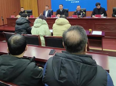 丹东“莓力公交”即将上线啦
作者:梁雪 江宁