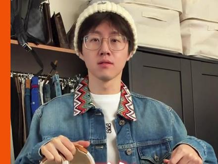 好你个豆包看人下菜碟 这谄媚劲都要溢出屏幕了 #豆包 #搞笑 #AI