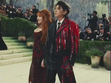 蔡徐坤 × Met Gala红毯造型点评!#男明星 #蔡徐坤 #metgala