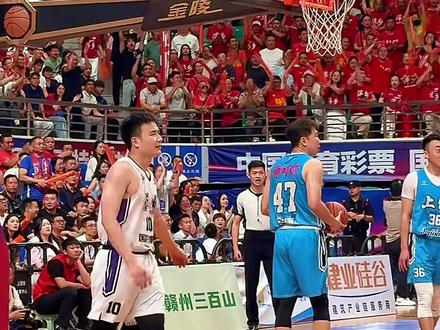 赣ba总决赛G5,上饶vs萍乡,
来自湖北球王,王骋宇个人精彩瞬间。
#赣ba #赣ba总决赛 #台州孔先笙 #王骋宇