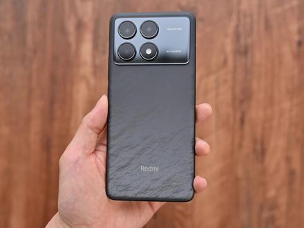 红米K70标准版开箱体验,除了小米澎湃OS的加持,还有哪些升级和变化? #红米k70 #小米 #数码科技