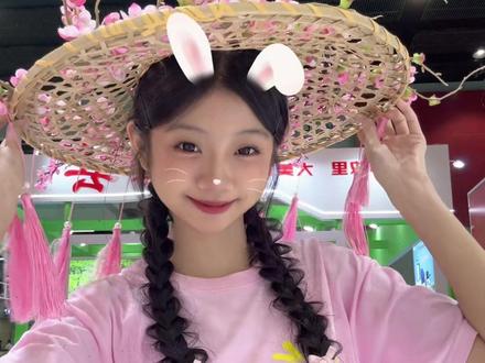 解锁新体验^-^#梅州拉拉队 #粉红团 #广博会