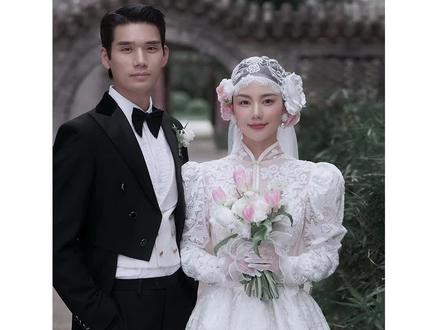 满满的民国风婚纱照,快来感受一下典雅的东方浪漫吧#石家庄婚纱摄影 #婚纱照 #婚纱照风格推荐