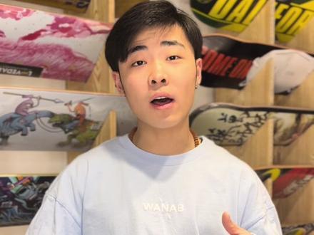 听说你们都想学这个,今天给你们安排
@翻TEAM手指滑板
@WANAB CLUB
#手指滑板
#wanab
#翻team手指滑板
#手指滑板教学