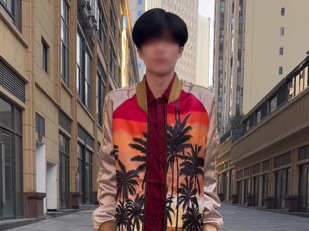 蝴蝶步是所有高街帝入门必修课之一#slp#saintlaurent