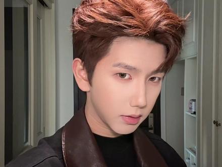 保姆级跟练三七侧背 #男生发型打理技巧 #夹板造型 #变帅 #男生发型 #三七侧背