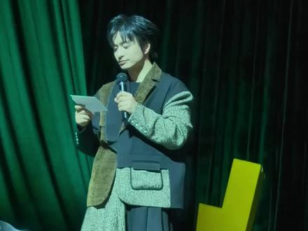 #刘旸 刘旸脱口秀郑州站,完美的周六。谢谢教主带来的开心。