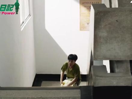 #电视剧 女兵日记,叶素娥真是人才跑进男浴室