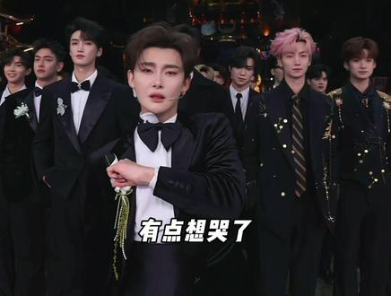 #龙浩天瑶瑶合体#龙浩天失恋舞掏空 #001二月直播日记 #AI瑶瑶团播 #银河系001 记得龙队刚失恋那会儿,天天在直播间跳掏空😂,今天现时返场了,这破碎感,瑶瑶说都要流眼泪了😂@龙浩天🐲(酉阳桃花源摆手堂直播) @瑶瑶小撑腰☀️ @AI瑶瑶• 银河系001|团队招优PGY @001-王林🍃