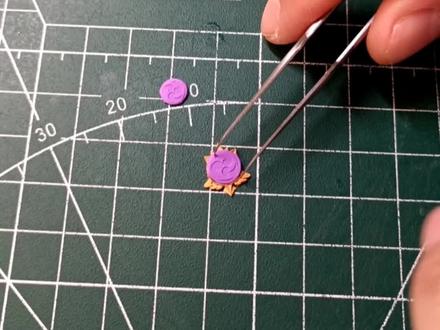 神之眼教程(模具版)来啦,不是模具托哟,因为这个是跟团买的,我是单纯的分享我制作的方法而已,做完之后记得晾干再给娃粘上#超轻粘土手工 #原神 #神之眼 #神之眼教程 #创作灵感