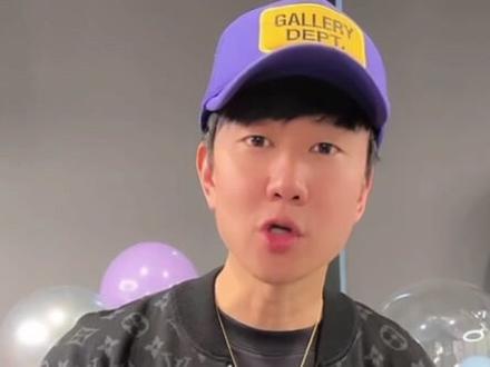 关于林俊杰新专辑封面……
#林俊杰出道20周年新专辑 #林俊杰新专辑重拾快乐