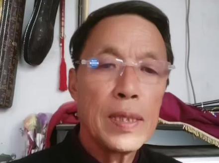 #马年速画:春风得意马蹄疾,万马奔腾迎新春。
艺洋祝大家:
马上有钱财运旺,马到成功身体棒!马不停蹄行好运,马踏祥云万事顺!一马当先财源滚滚,策马扬鞭前程似锦……