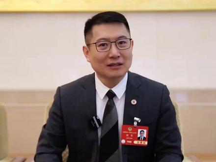 明东委员:脑机接口2025年或将迎来技术和应用井喷期(赵卫华 何沛苁 制作 李忠明)