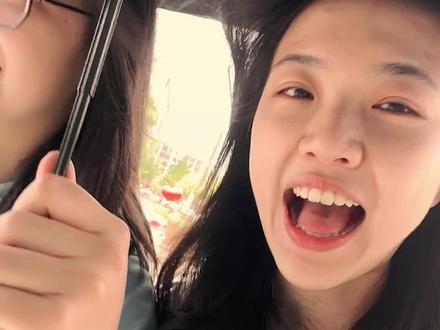 关于我和我的异父异母双胞胎姐妹拍写真这件事💁🏻♀️
果然好朋友就是会越来越像
#姐妹成对快乐加倍