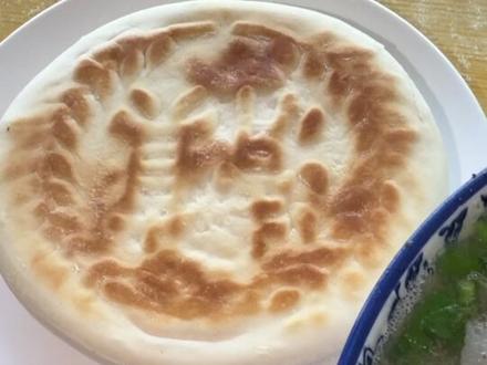 #西安羊肉泡#羊肉泡馍#羊肉泡#你喜欢的羊肉汤来了 #一碗正宗羊肉汤
成县的羊肉泡好吃又便宜,不亚于西安羊肉泡