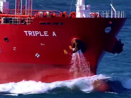 一艘没装石油的空油轮,溜着美军满大西洋乱转,狂发75次“求救”#时事热点 #时事点评 #时事评论 #大国博弈