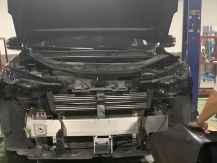 老铁们要看的拆CS75plus保险杠,国产长安用实力告诉你国产的防撞粱不是纸糊的!#防撞粱 #华系车崛起