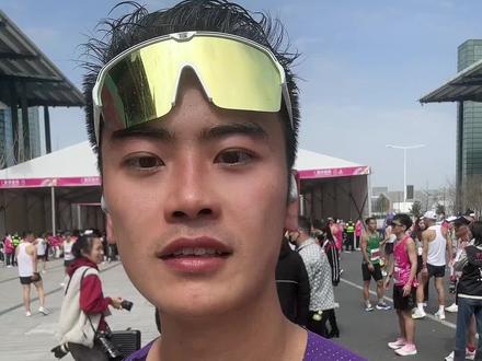 在路上我就在想,如果破三了,我就说在2023年的开年,参与了打破全国破三人数记录之一。哈哈哈哈#无锡马拉松