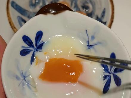 温泉蛋一定要掌握好比例和时间,不然煮出来的鸡蛋可能就是溏心蛋啦#日本生活 #温泉蛋