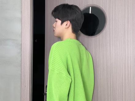 身体:我脱敏了, 脑子:确实是!
#对视变装 #雾都雾里七个八 #变装