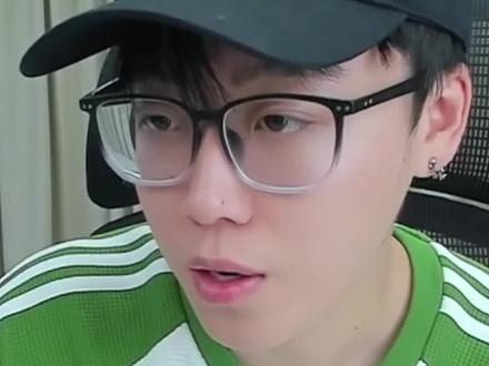 晚上一块播?
#coke #陈泽 #神 #痞帅