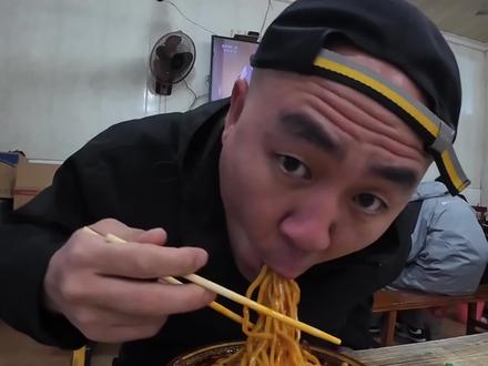 走遍中国,今天咱们来到了全中国独有的文房四宝之城,宣城#走遍中国 #南波万自驾游 #宣城 #敬亭山 #安徽