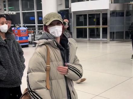 宋雨琦你真的太宠我们了🥹🥹我一定会去前门的
#宋雨琦 #yuqi #机场