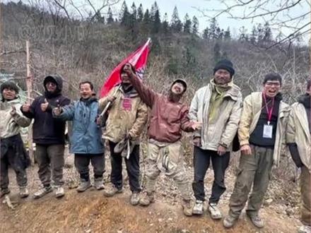 荒野求生决赛第六天
两人宣布退赛