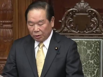 日本众议院解散戏剧一幕:执政党举手高呼反对党寂静 高市早苗瞬间变脸