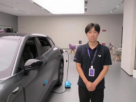 今天带大家一起体验下极越01的车外语音
#新能源汽车 #机器人 #极越01 #浩瀚架构 #8295芯片