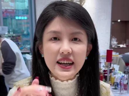 乍一看,还以为是足金吊坠呢#水贝黄金 #白银 #吊坠