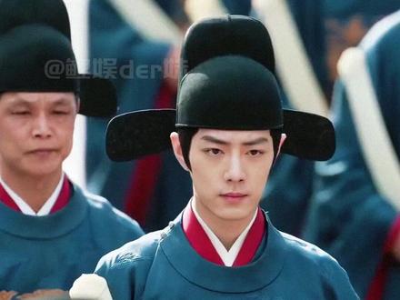 能不能给陛下配一个小蜜蜂#万万想不到 #搞笑 #大臣 #古代