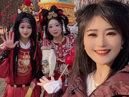 过年有好玩的地方了,还可以实观马战,多种NPC,带你穿越历史文化,观花灯,抓紧囤票带上亲朋好友去玩吧#濮上园 #濮上园旅游度假区 #濮上园第二届年俗文化灯会