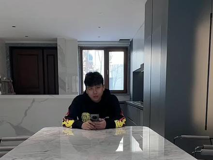 自制餐桌 抠搜版攻略来了比之前的又省了几千大米 最关键的是选到了自己喜欢的版面 省米那都是顺带的 但是这样的自制方式 你敢选择么?#装修日记#装修#岩板#记录装修过程#岩板餐桌