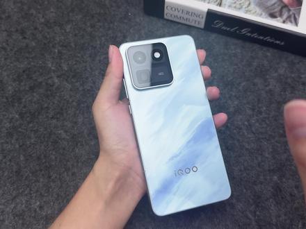 IQOO15T机主新机必做的几件事!让你的手机满血激活!续航顶满!#iqoo15t #手机设置 #钢化膜 #抖音精选 #青年创作者成长计划