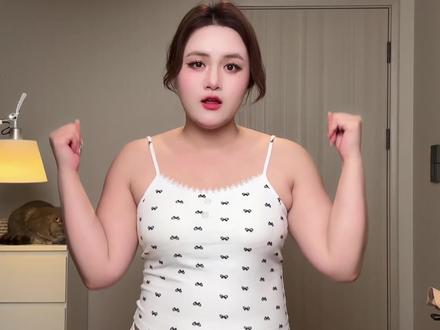 微胖女生清冷感白月光穿搭~ #微胖女生 #显瘦穿搭 #清冷感穿搭 #白月光穿搭 #连衣裙