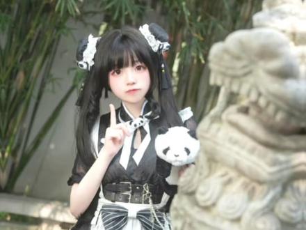 这个熊猫女孩是谁呀?#陆依韵