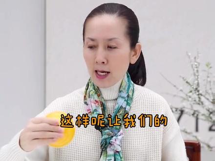 王琼老师教大家放松自然的泡好一杯中国茶!