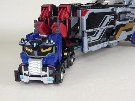 炫卡斗士W 全新玄铁战神W 变形汽车玩具