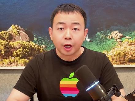 硅谷最强CEO苏姿丰,从濒临破产,冲到7000亿美元 硅谷最强CEO苏姿丰,让AMD从濒临破产,冲到7000亿美元。12年前,苏姿丰接手濒危AMD,押注Zen架构逆转命运;今天,AI从训练走向推理,AMD再次站上挑战英伟达的新牌桌。#苏姿丰 #苏妈 #AMD #CPU #GPU #半导体 #芯片 #算力 #推理 #大模型 #硅谷梅强