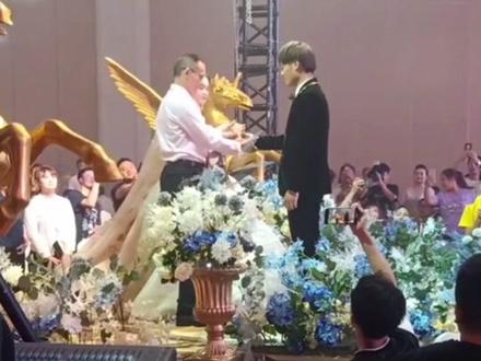 小杨哥和杨嫂的感情史#小杨哥走心篇 #小杨哥的爱情故事 #疯狂小杨哥
