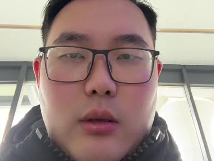 惊天逆转!平潭发展上午上演“地天板”过山车,从跌停拉到涨4个点,半天成交35个亿!但这到底是机会,还是更大的陷阱?下午到底该怎么办,我告诉你!
#股票 #炒股 #财经 #平潭发展 #A股