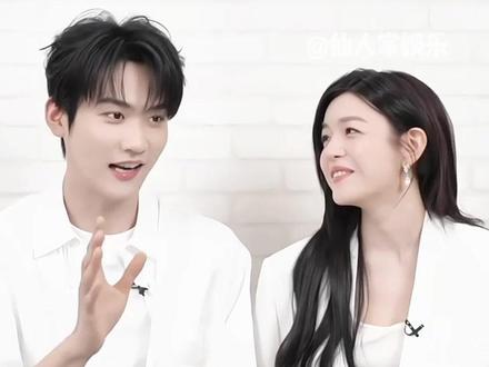 同样是只擅长亚瑟,周柯宇你怎么这么双标#周柯宇 #陈妍希 #战至巅峰