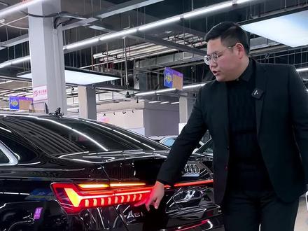 #抖音汽车 #二手车 奥迪A6和奥迪A8外观区别不大,19款二手的45高功率A6L还能值多少钱?#奥迪 #奥迪a6l #奥迪A6