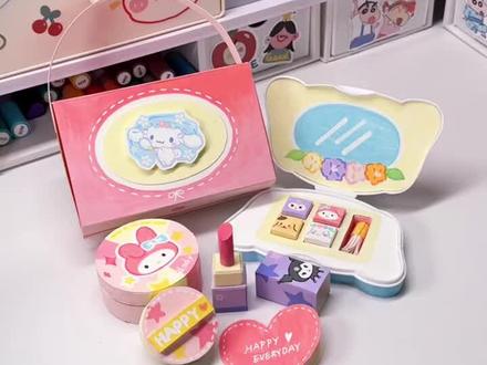 💦自制『迷你化妆品』🎀课间摸鱼小手工‼️
📥闺蜜!敲卡哇一的三丽鸥化妆品礼盒我想要!
好玩又好看,快帮我做😈
灵感来源@盼儿手工
#玉桂狗 #美乐蒂和库洛米 #化妆品礼盒 #自制玩具 #微缩食玩