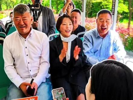 跨越山海一家亲,恩施亲友畅游洋县华阳,双亚周大黑全程陪同,简直太暖心!#陕西洋县#湖北恩施#周大黑乡村大舞台
