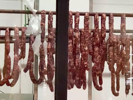 腊肠到底是蒸还是煮,很多人都搞错了,难怪总感觉没饭店做的好吃 #广式腊肠 #自制香肠 #腊肠 #香肠