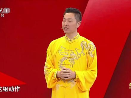 这样动动肩帮你有效塑形放松肩颈~ @抖音小助手