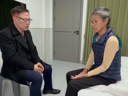 苏岚阿姨终于愿意和我叔叔聊天了。@陆俊生寻爱五十年