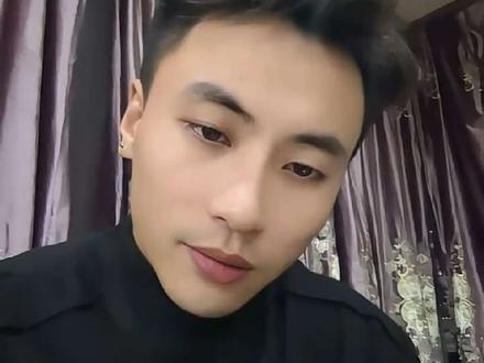 #基金大跌 #讨论一下 #上热搜🔥
你们是上车继续追了?还是下车跑路了?#个人提升